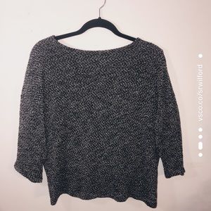Long Sleeve Sweater with Twisted Back
